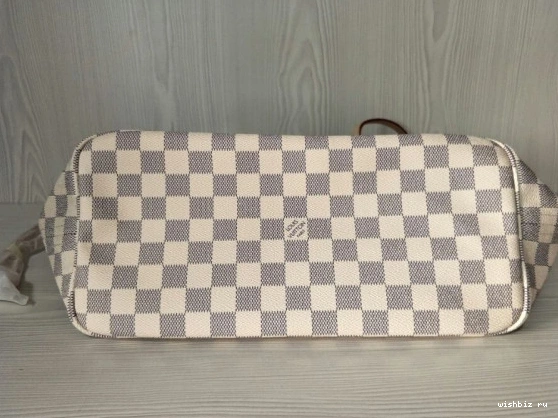 WIS MM Louis Neverfull Vuitton 0114